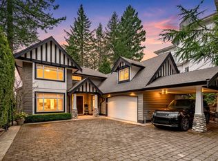 4081 Woodbury Ave, North Vancouver, BC V7N 3N4