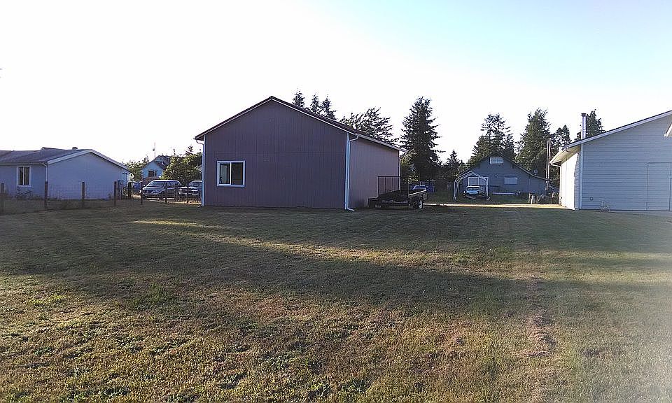 2nd image of XX S 16th St