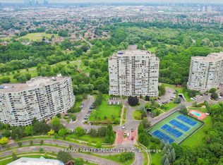 5 Rowntree Rd N #805, Toronto, ON M9V 5G9