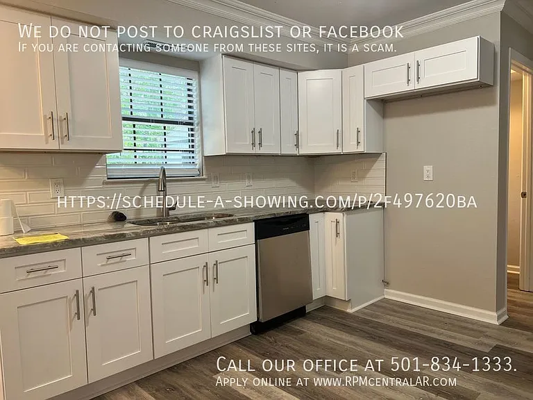 11907 Saint Charles Blvd — Photo 9