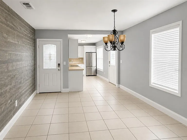 3008 W Main St — Photo 2