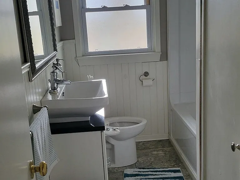 49 Woodward Ave — Photo 22