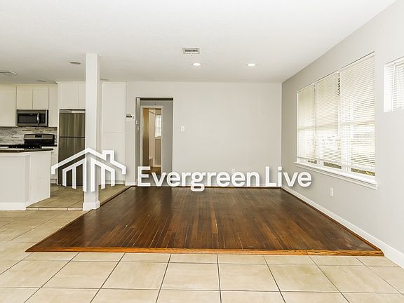 5th image of 6015 Glenhurst Dr