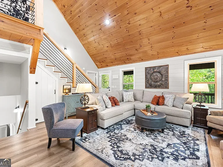 17 Vista Chalet Dr — Photo 7