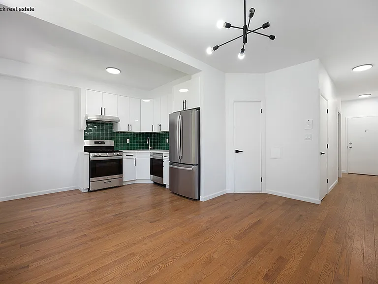 1730 Stanhope St #GF — Photo 3