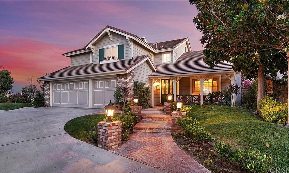 1st image of 23200 Sherwood Pl