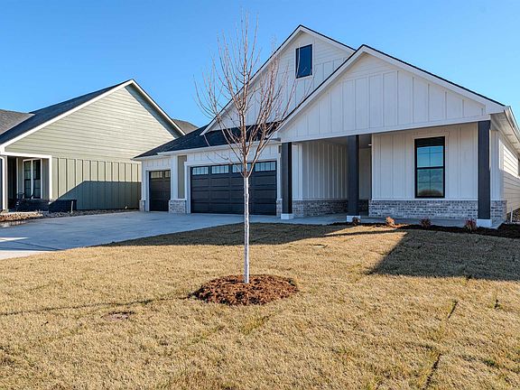2nd image of 4542 N Sandkey Ct