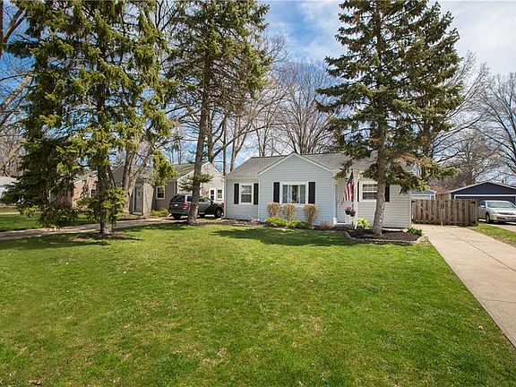 2nd image of 3955 W 226th St