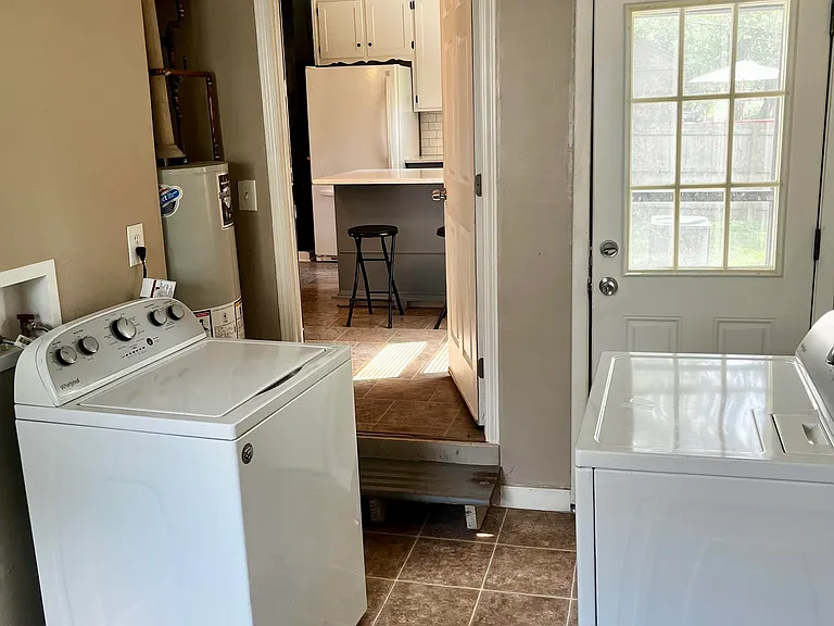 7216 Dearborn St — Photo 20