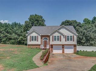 1711 New Hope Rd, Locust Grove, GA 30248