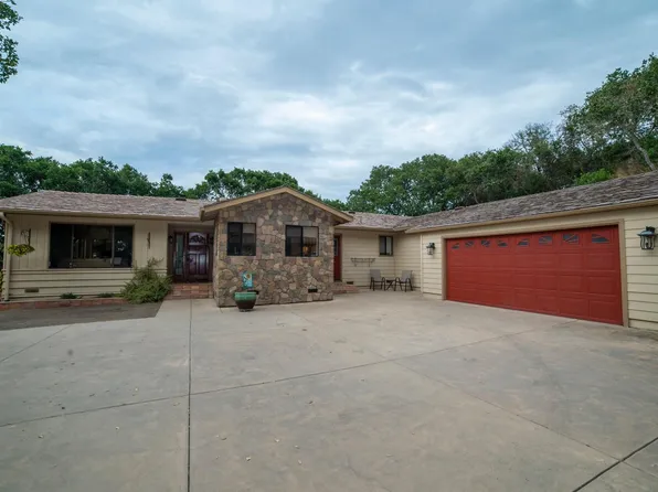 174 Pine Canyon Rd, Salinas, CA 93908
