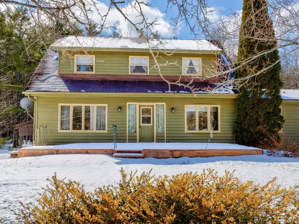 1223 Northfield Rd, Lunenburg, NS B0J 1E0