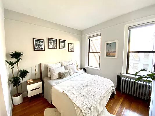 4th image of 108 Mac Dougal St #5D