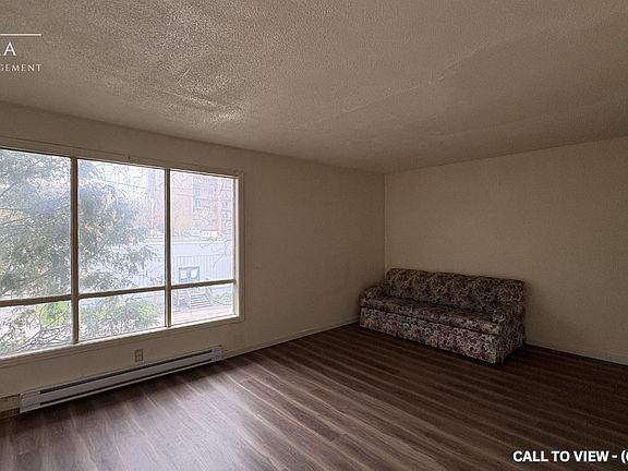3rd image of 14 Burnley Ave #4