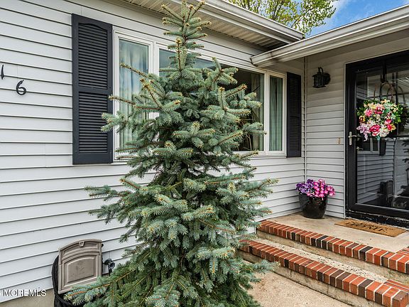 4th image of 516 Barclay Drive