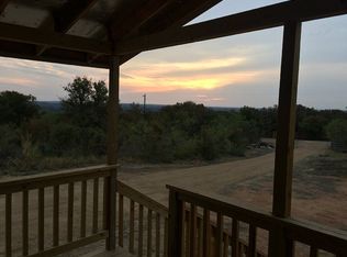 110 Settlers Trl, Elgin, TX 78621