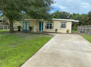 3748 Taro Pl, Sarasota, FL 34232