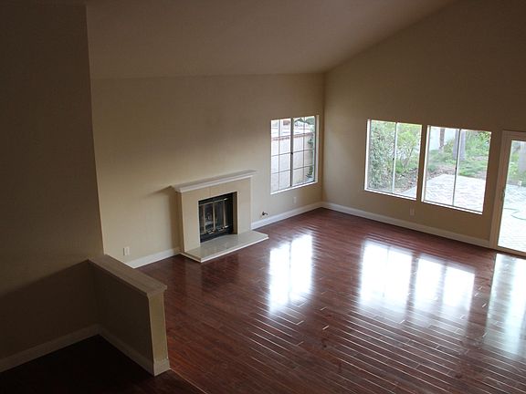4th image of 3379 Montagne Way