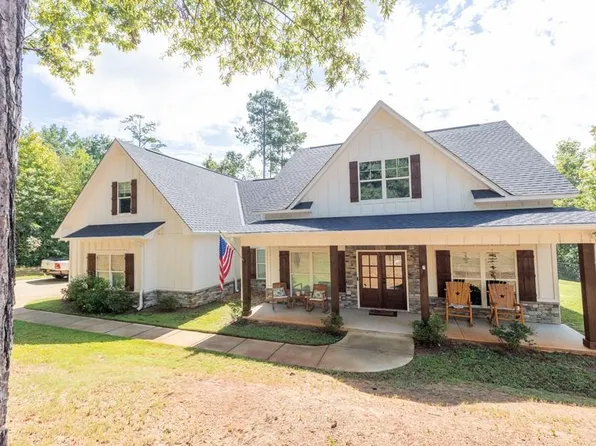 102 Lee Road 321, Smiths Station, AL 36877