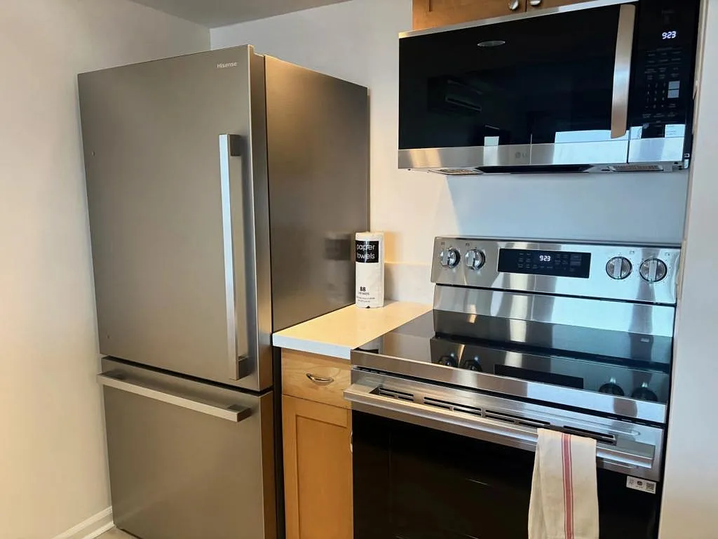 1777 Ala Moana Blvd #302 — Photo 4