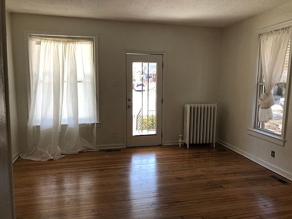 2nd image of 3446 E 8th St APT 1