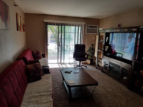3rd image of 868 Glenview Ave #868201