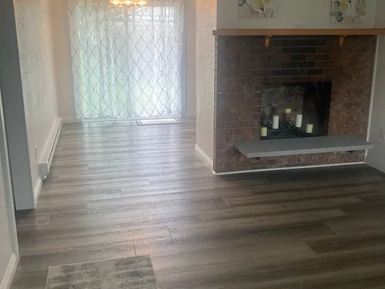 420 Oakhurst Dr — Photo 3