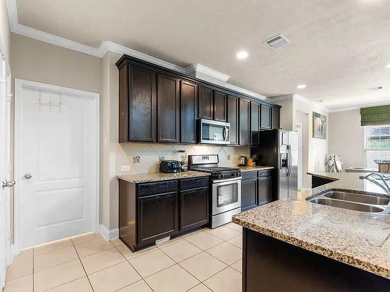 25915 Lockspur Ct — Photo 18