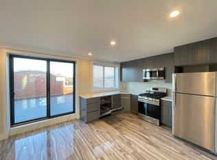 28-18 49th St #PENTHOUSE 4, Astoria, NY 11103