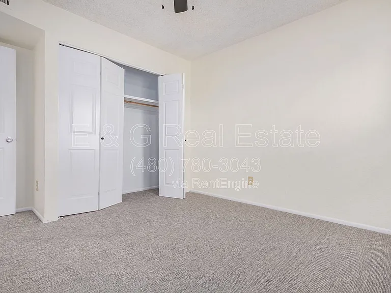 1029 E Bendix Dr — Photo 23