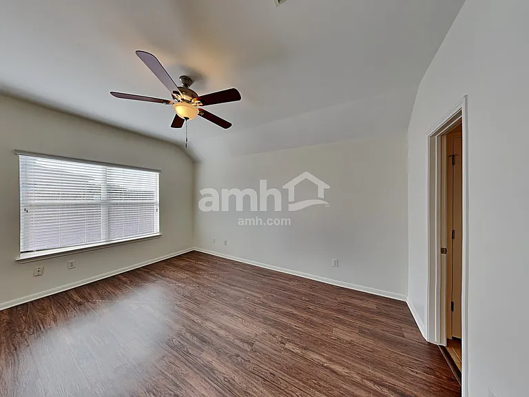 8339 Loetsch Ridge Way — Photo 13