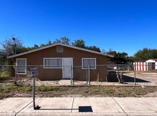 208 E De La Rosa St, Del Rio, TX 78840