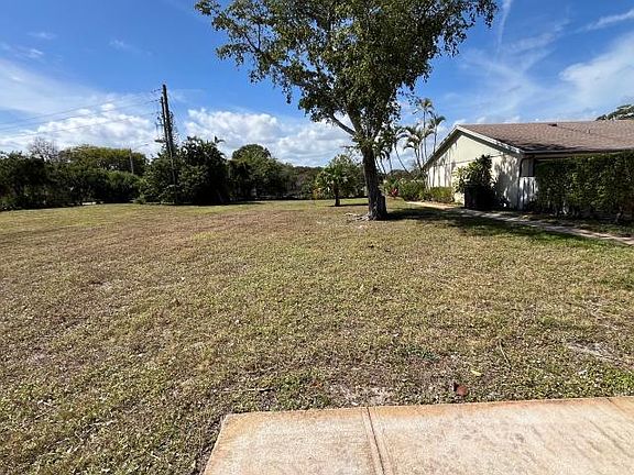 3rd image of 8205 Ambach Way #33c