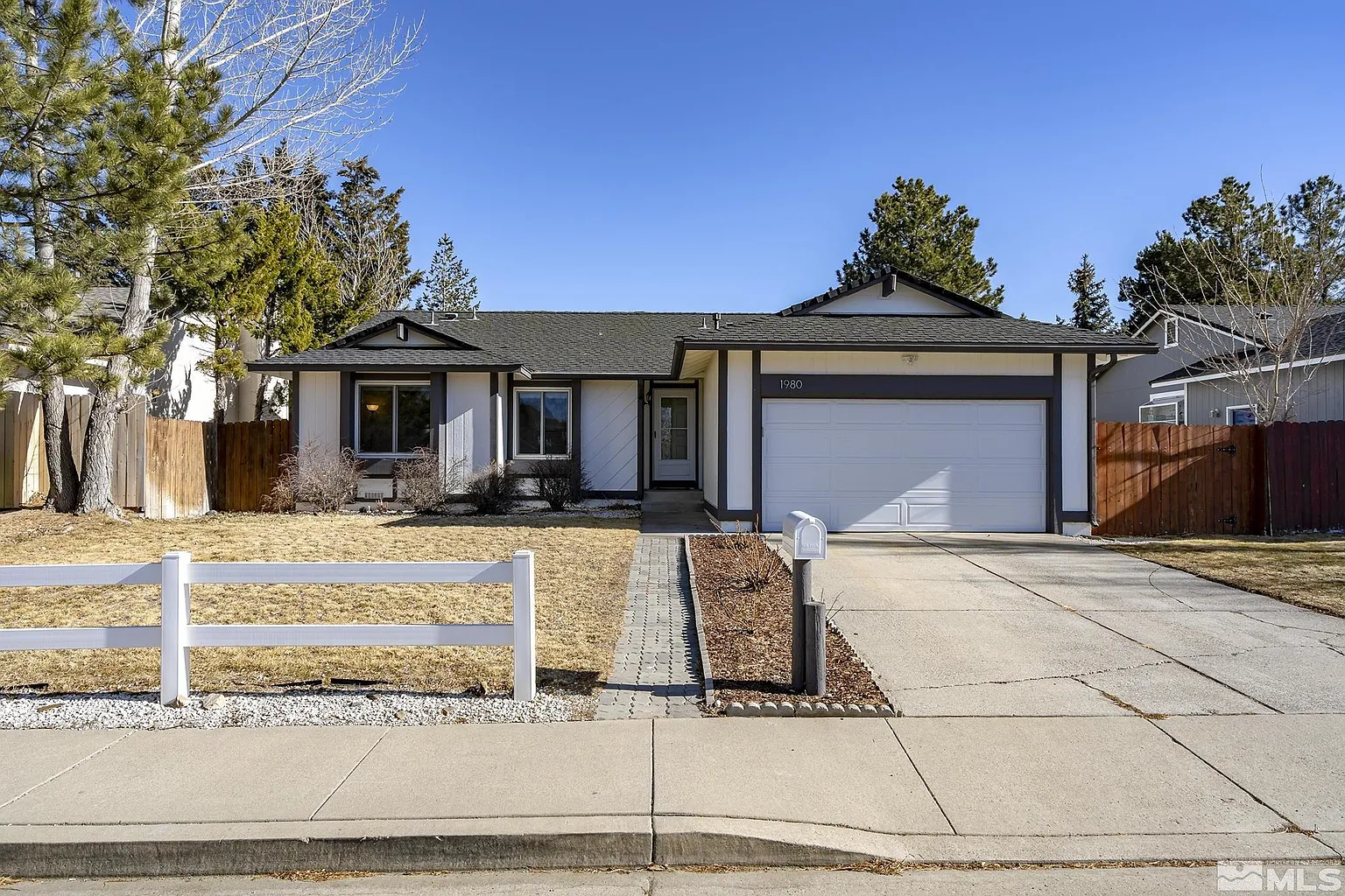 1980 Quail Run Rd photo 1