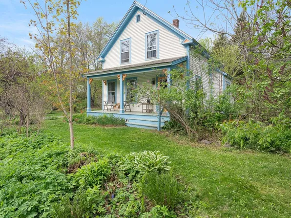 64 Meadowbrook Road, Brattleboro, VT 05301