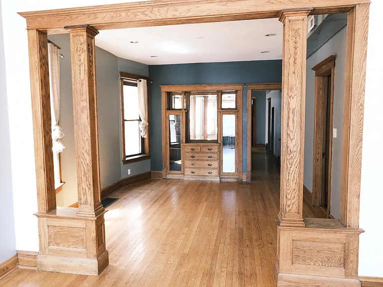 2432 N Rockwell St #1 — Photo 20