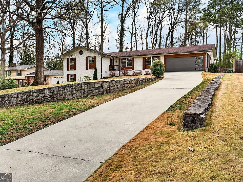 1st image of 3297 Embry Cir