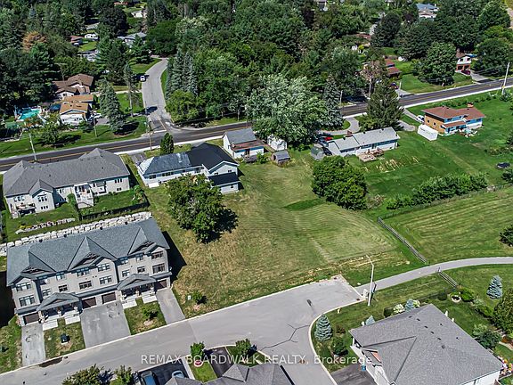 2nd image of 307 Donald B Munro Dr #303