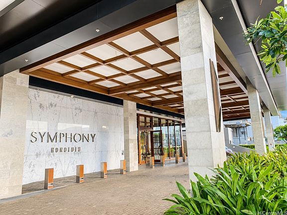 3rd image of 888 Kapiolani Blvd #3907