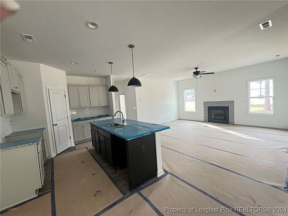 3rd image of 180 Cafe Price Ct