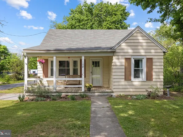 108 Dunbar Ln, Winchester, VA 22603