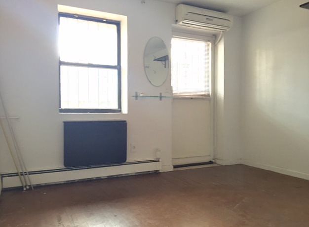 2nd image of 25 Orchard St APT 203