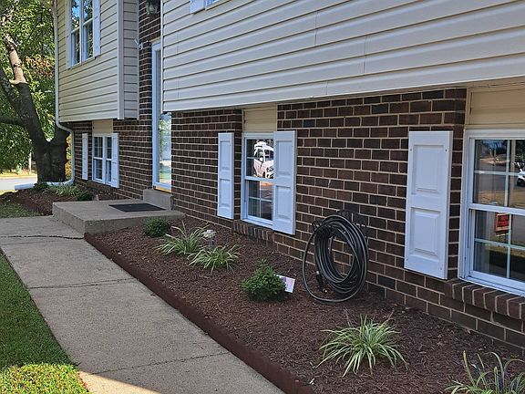 2nd image of 4520 Briarton Dr