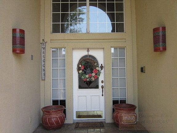2nd image of 2705 Pinehurst Dr