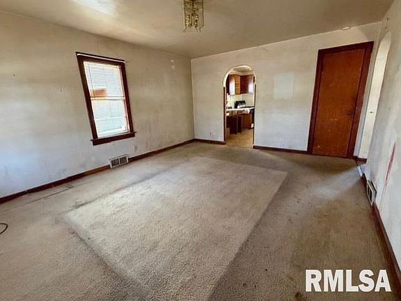 3rd image of 2216 S 13th St