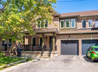 24 Jewel Cres, Brampton, ON L6R 2P5