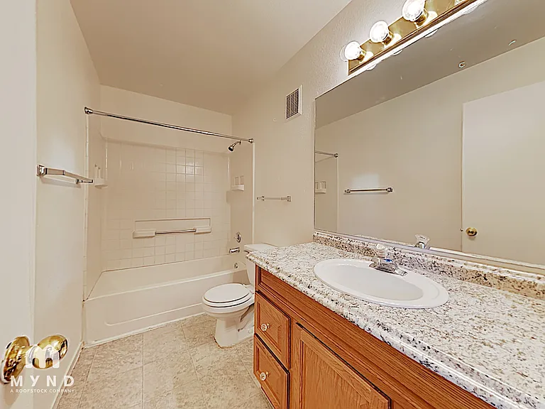 816 Angel Star Ln — Photo 14