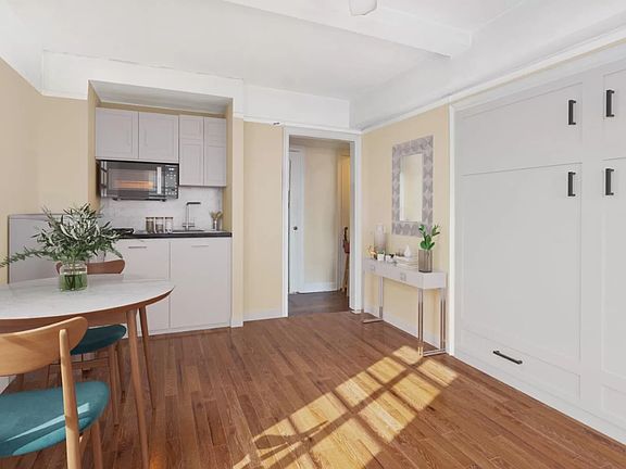 2nd image of 5 Tudor City Pl APT 236