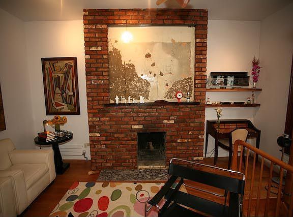 2nd image of 112 Waverly Pl APT 4