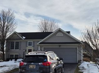 634 Cranberry Ln, Macedon, NY